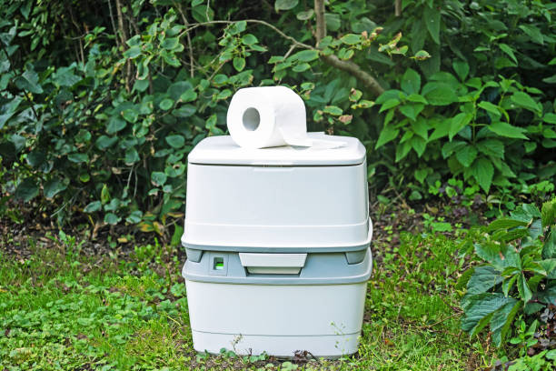 Best Portable restroom trailer rental  in Wmette, IL